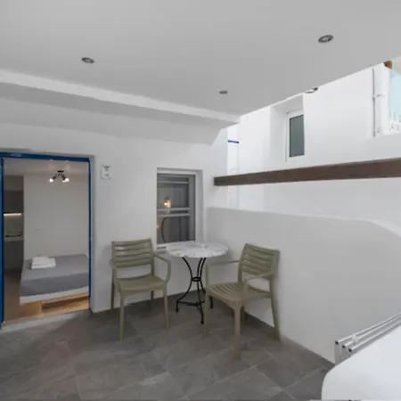 Vassilia On The Serifos Guest house 3*