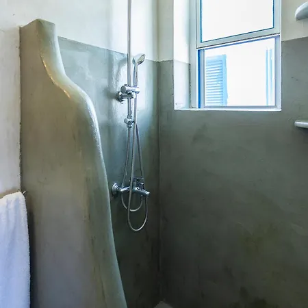 Vassilia On The Serifos Guest house 3*