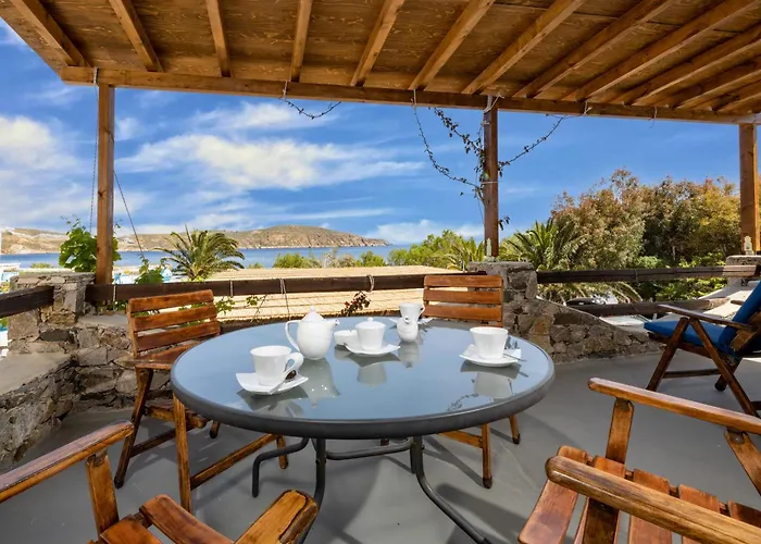 Guest house Vassilia On The Serifos Livadakia